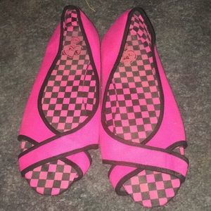 T.U.K. Slip on flats